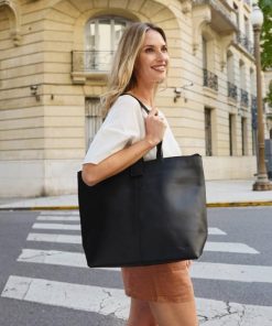 Hoangholliday.shop15b36a7dbe 1