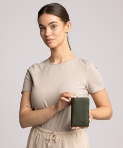 Hoangholliday.shop2da423a4e4 1