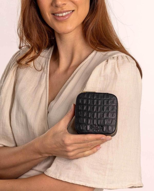 Hoangholliday.shop3488b26eb8 4