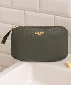 Hoangholliday.shop3a2c077425 1