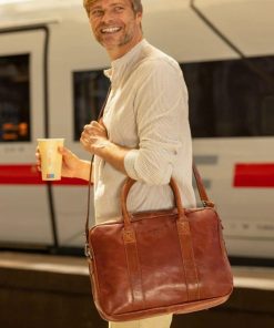 Hoangholliday.shop42e124ce8b 1