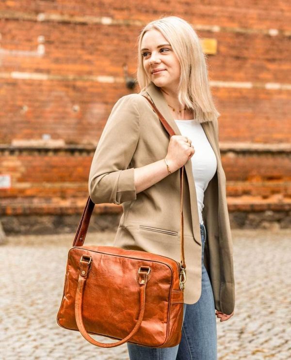 Hoangholliday.shop52de741ac6 4