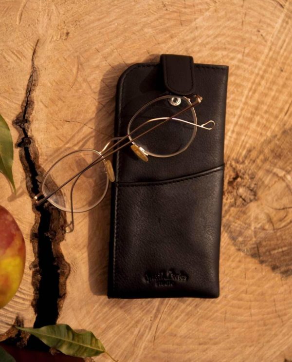 Hoangholliday.shop6f49e0ea8a 1