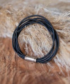 Hoangholliday.shop9979c91423 1